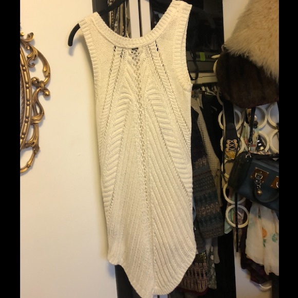 Crochet Top by Dex - Picture 2 of 4